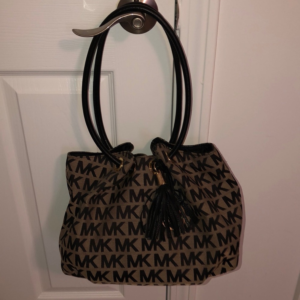 MK shoulder purse